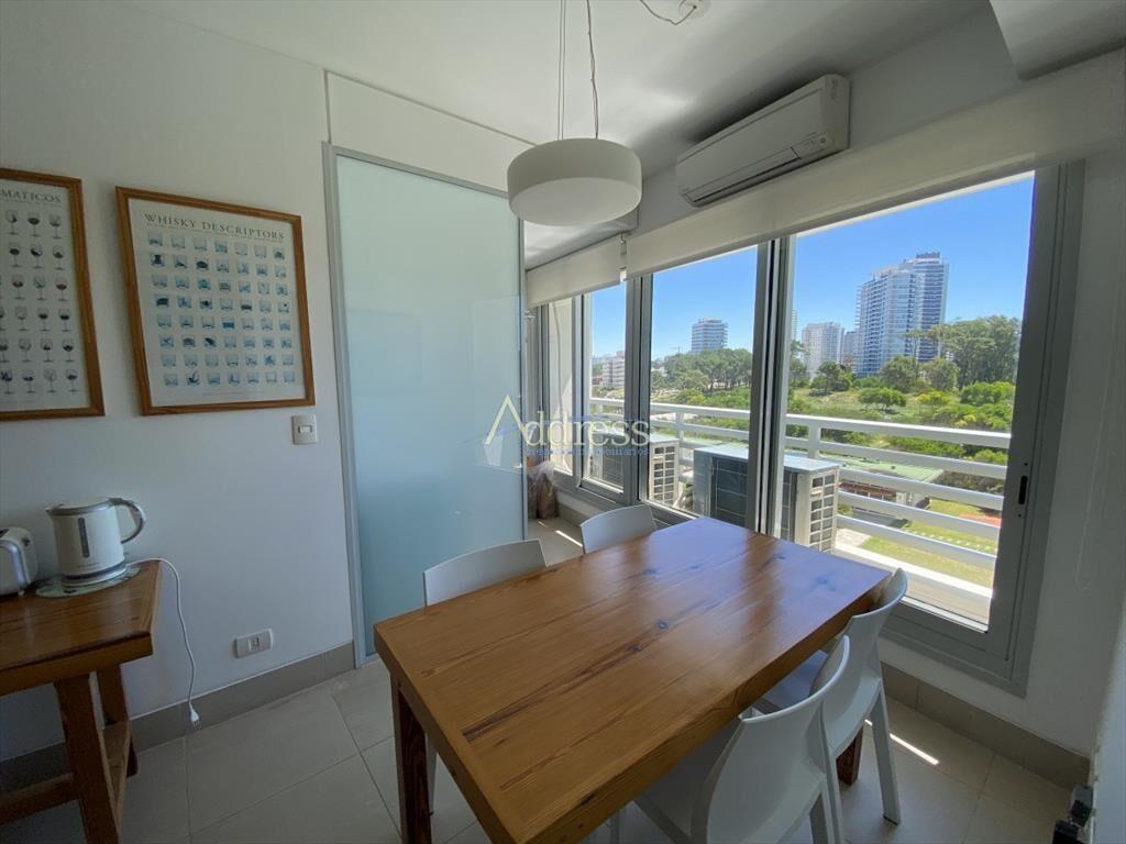 ¡Espectacular apartamento en primera linea frente a la bra