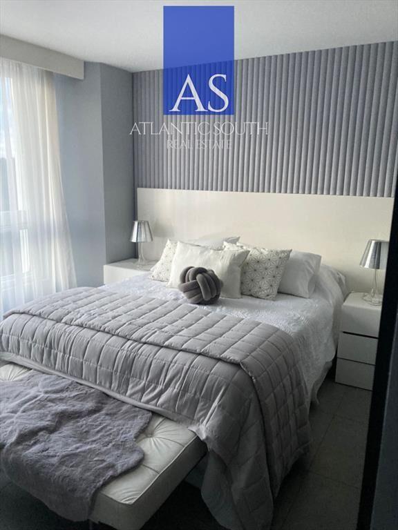 Apartamento en torre reconocida piso alto 2 y del