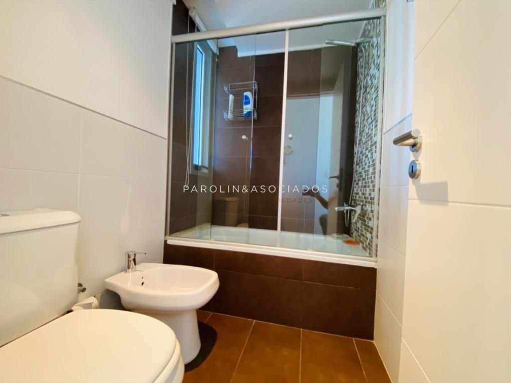 Apartamento de 3 dormitorios en venta, Forest II,