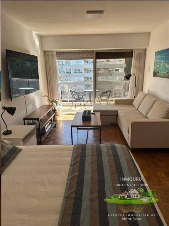 Alquiler de Monoambiente con Vista al Mar