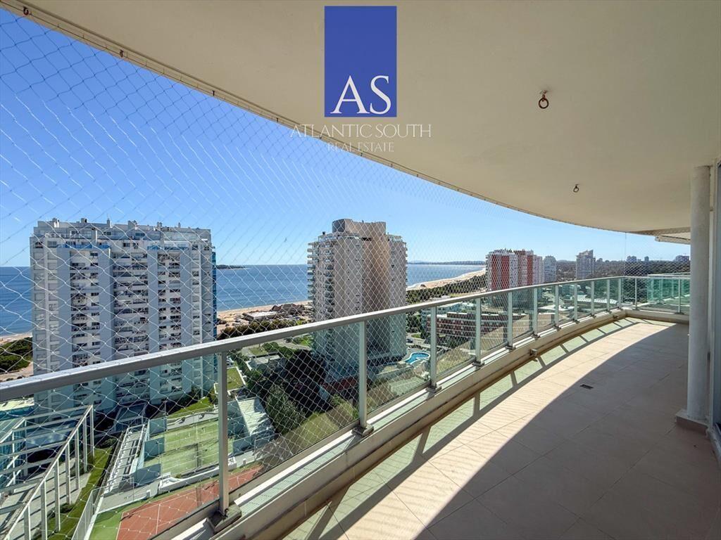 Apartamento 3 dormitorios en torre de categoría