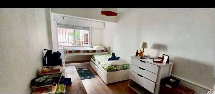 VENTA APARTAMENTO CON RENTA PUNTA CARRETAS PRIMER PISO 3 DO
