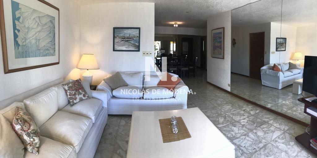 Apartamento en mansa, 3 dormitorios consulte!