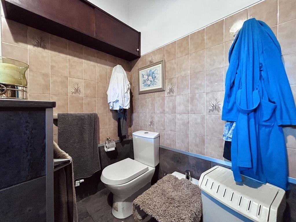 Venta casa 4 dormitorios con jardín, piscina , barbacoa y g