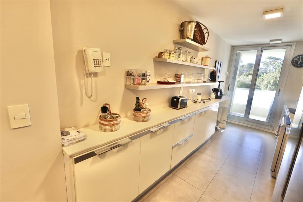 VENTA APARTAMENTO DE 3 DORMITORIOS EDIFICIO LUMIERE
