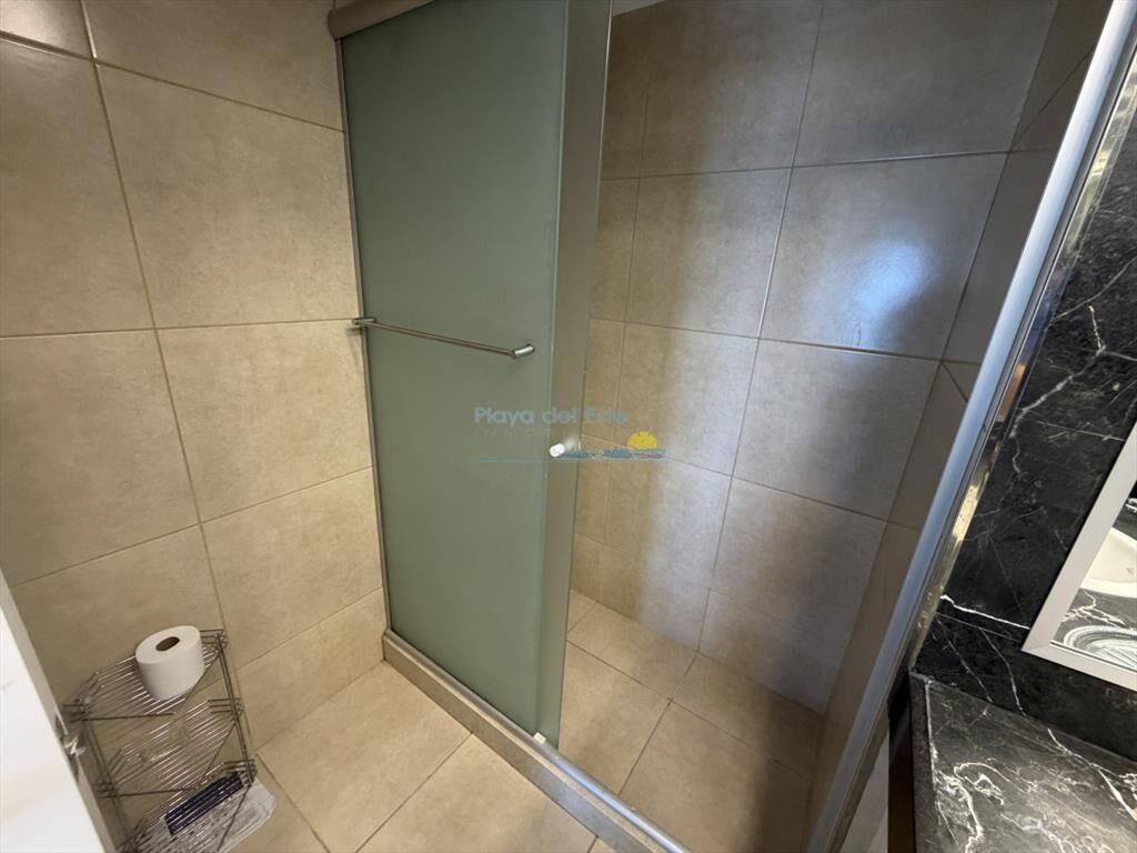 Apartamento en Venta de 2 Dormitorios en La , del