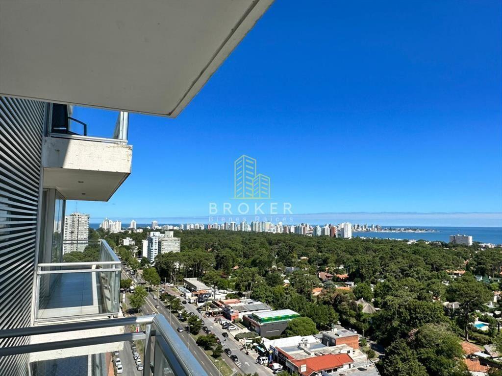 Venta de apartamento de dos dormitorios en