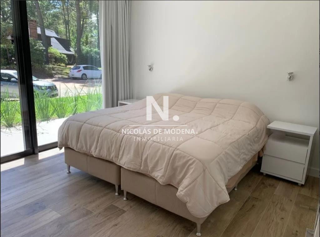 VENDE CASA NUEVA EN COMPLEJO SOLANAS, PUNTA