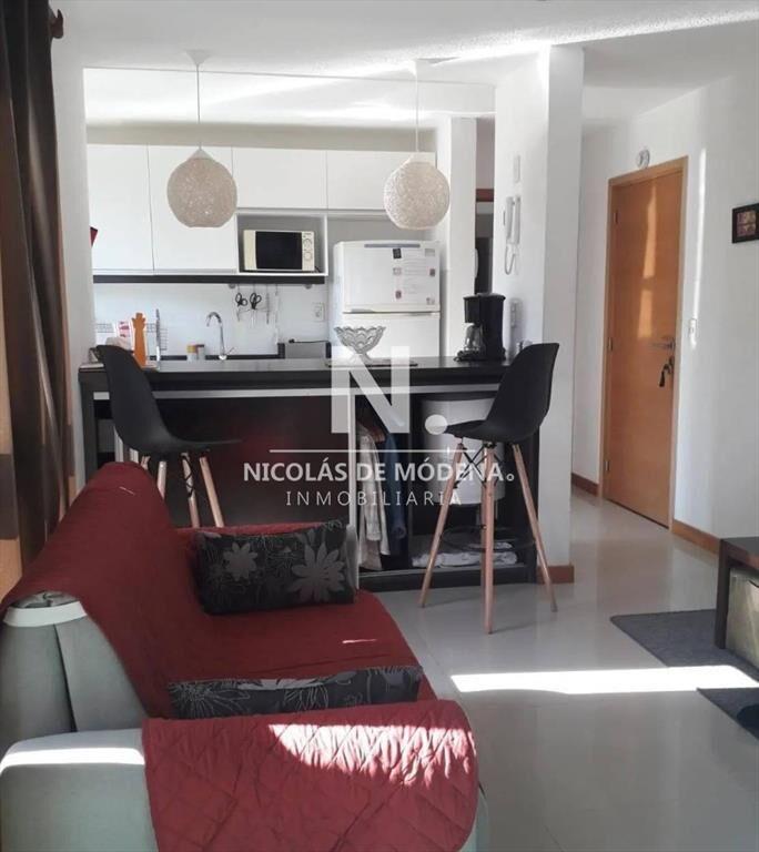 apartamento en venta en Aidy Grill a 2 cuadras