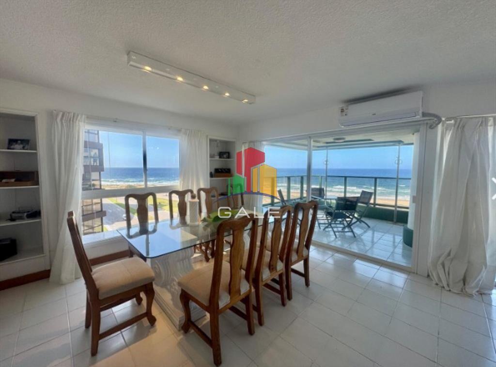 Venta Edificio Martinique 3 dormitorios en suite