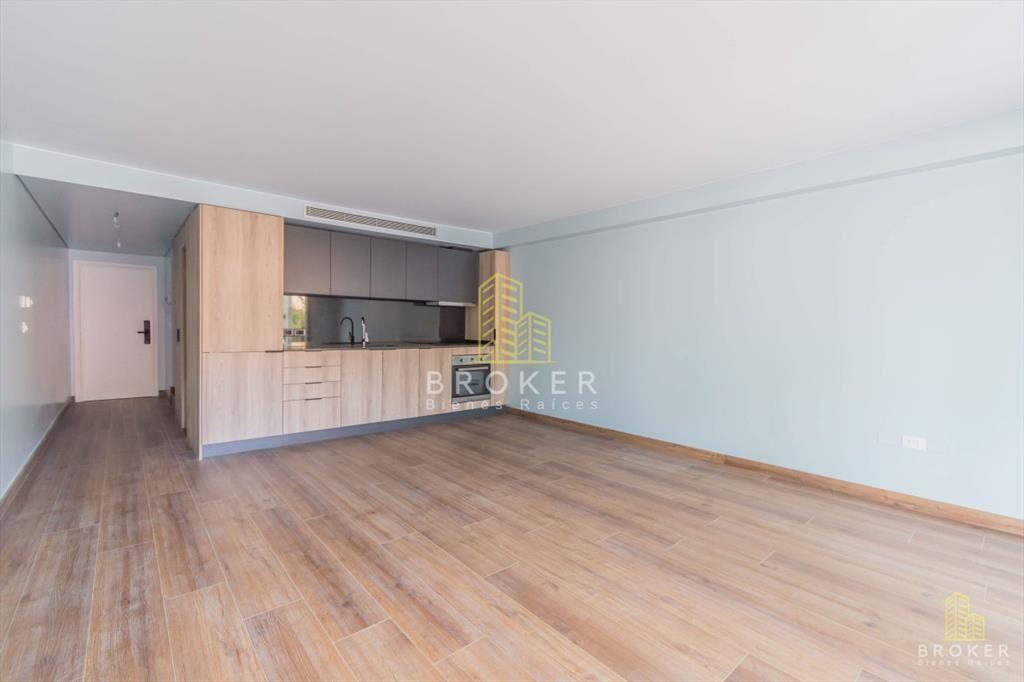 Venta Apartamento Duplex de diseño en Punta 2 al