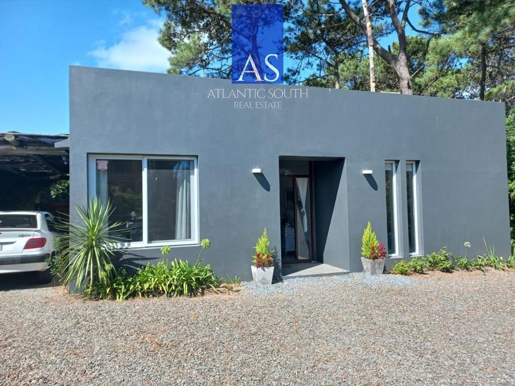 Casa minimalista moderna en venta Punta del Este