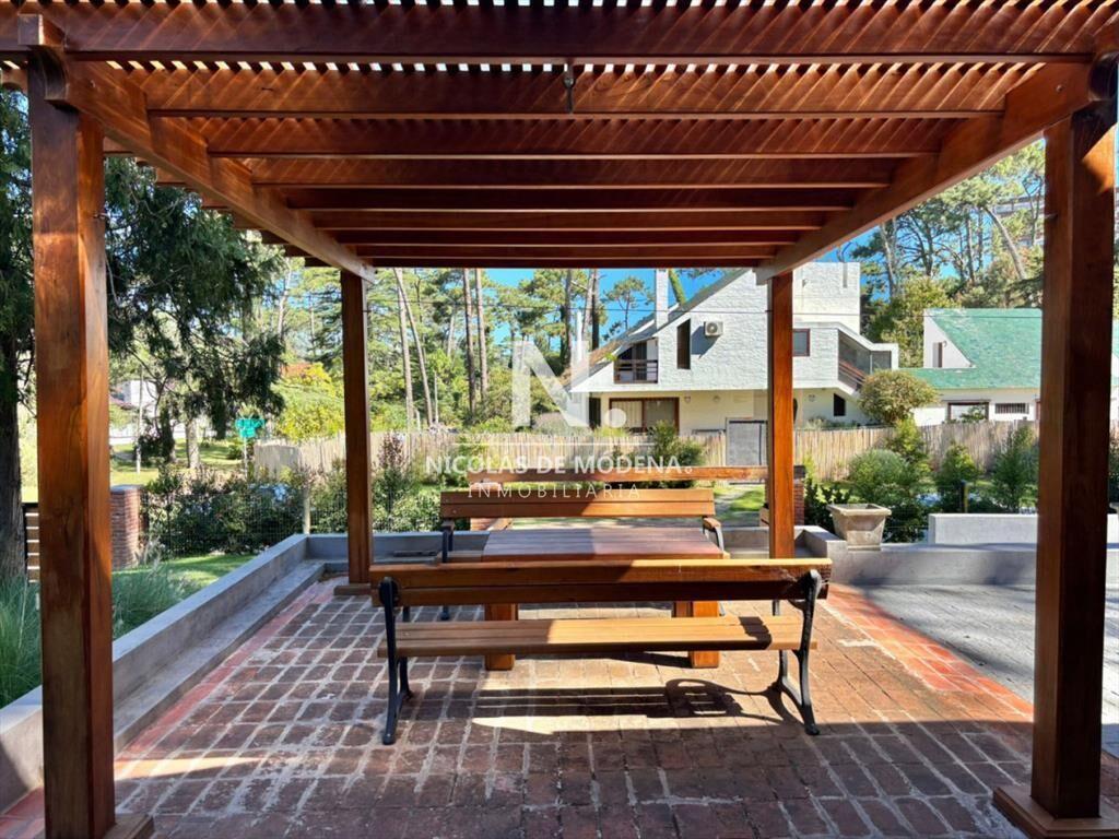 Espectacular casa en venta en playa mansa