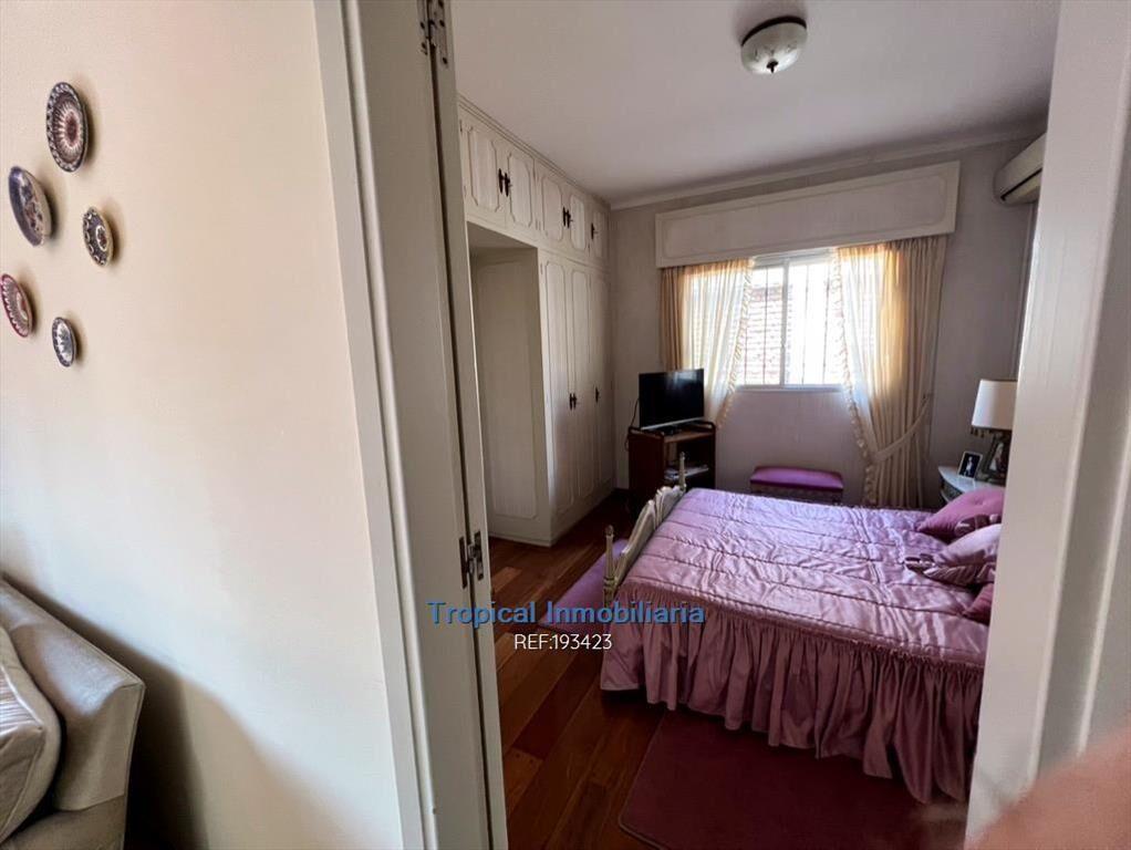 VENTA DE CASA 3 DORMITORIOS EN CARRASCO NORTE GRAN TERRENO