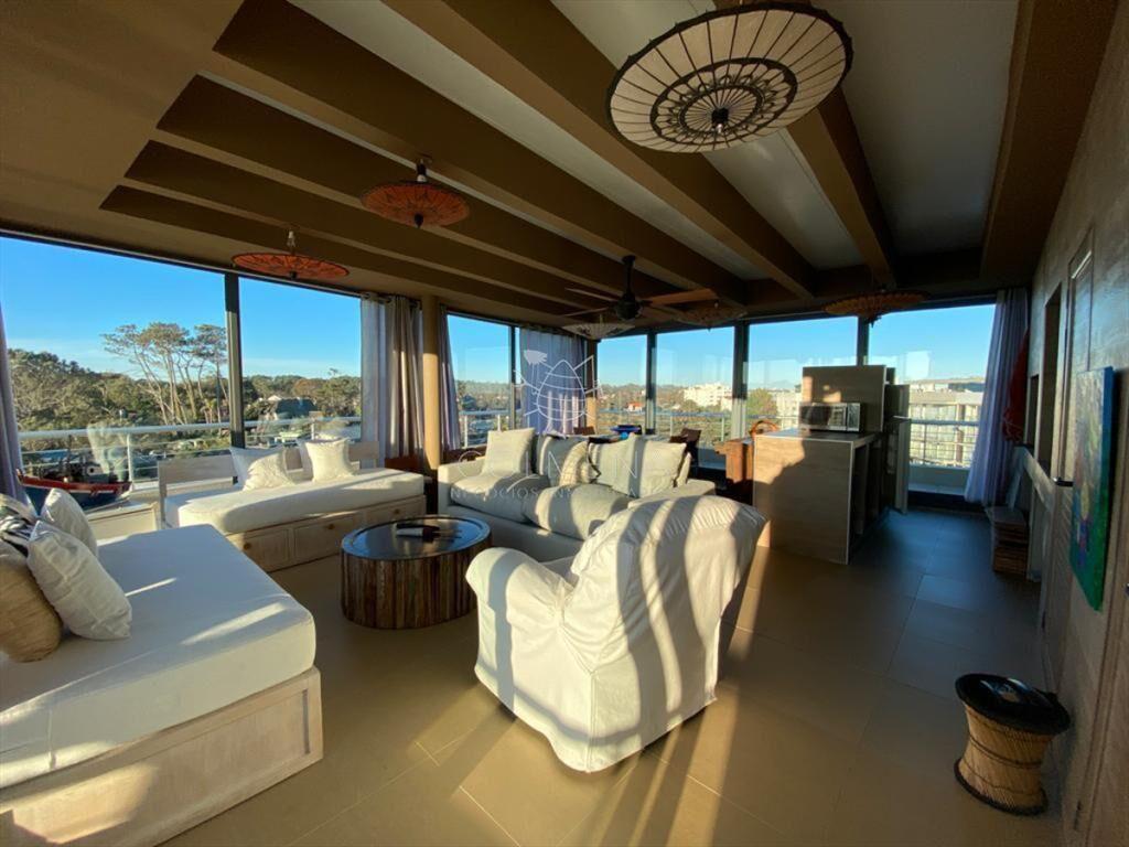 Penthouse en Venta en Terrazas de la Laguna sobre el lago f