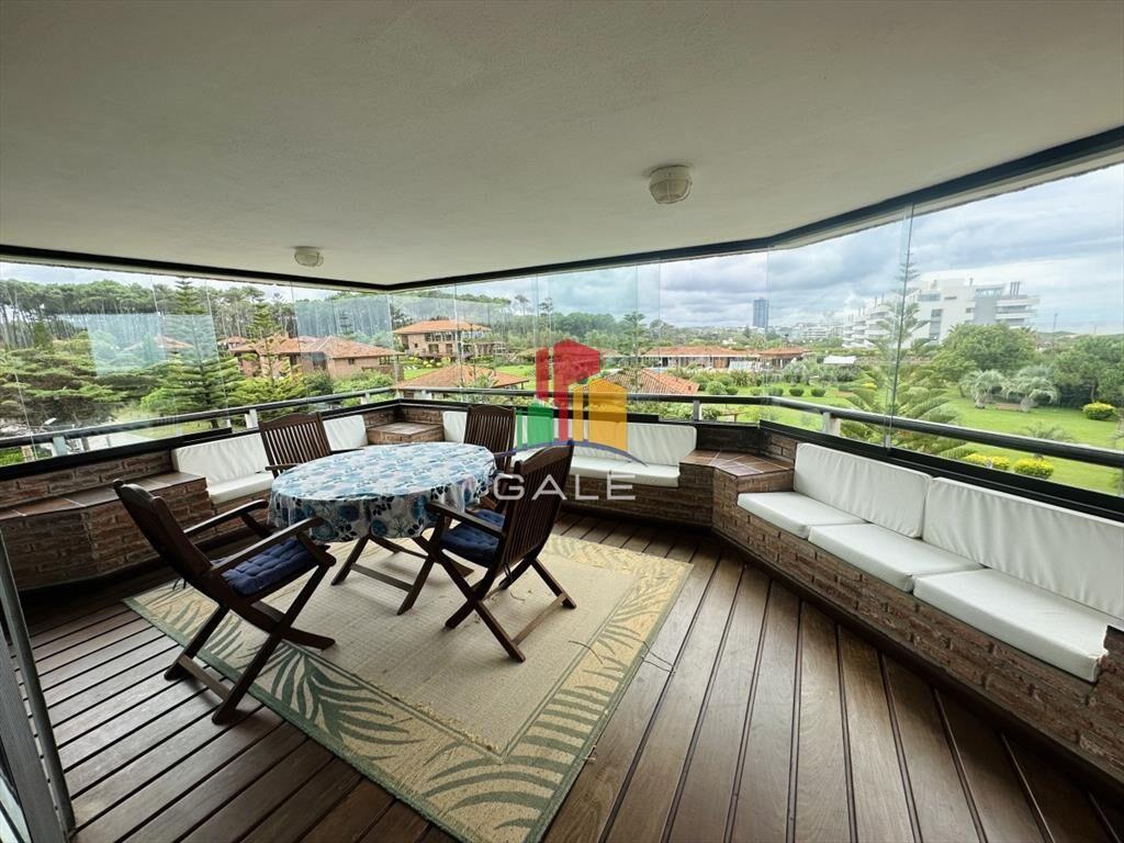 Apartamento en Alquiler, primera linea de playa