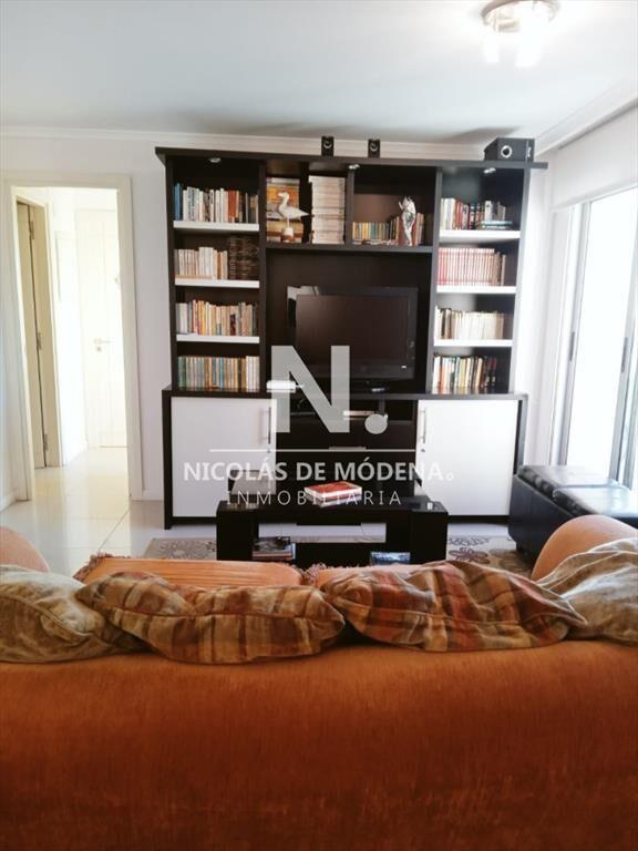 EXCELENTE APARTAMENTO EN PUNTA DEL ESTE