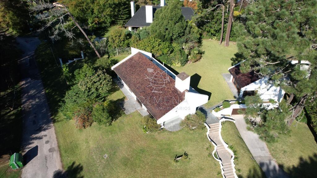 Casa en venta en Lugano, Punta del este, 3 y