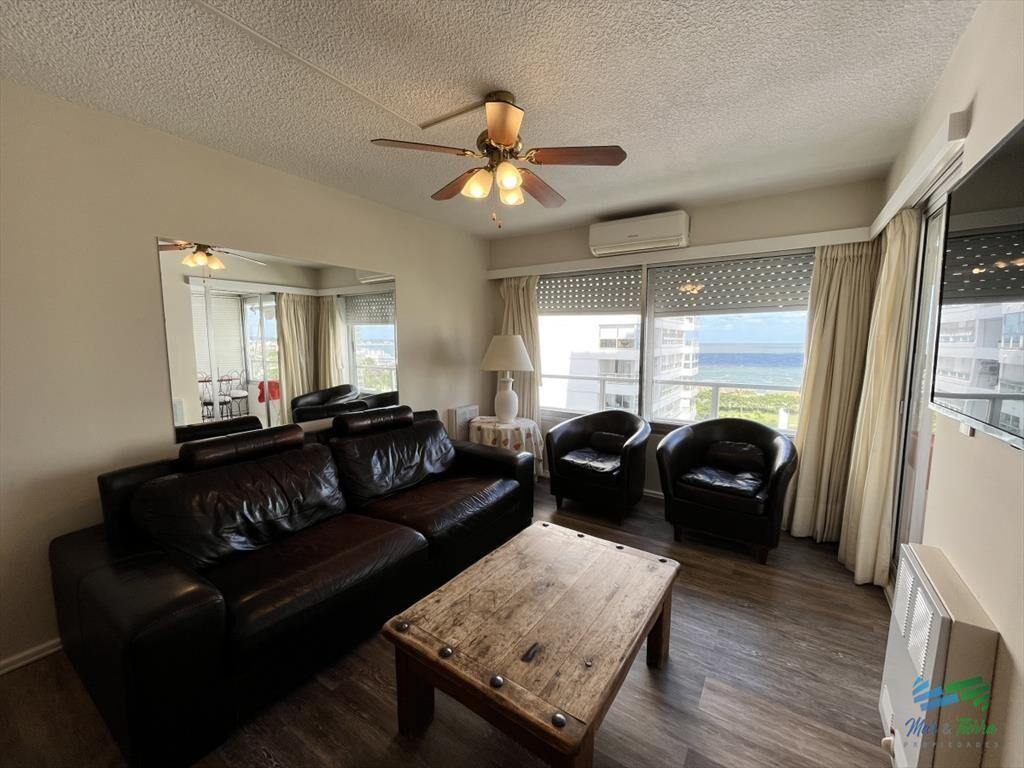 En venta apartamento 1 dormitorio y medio en del