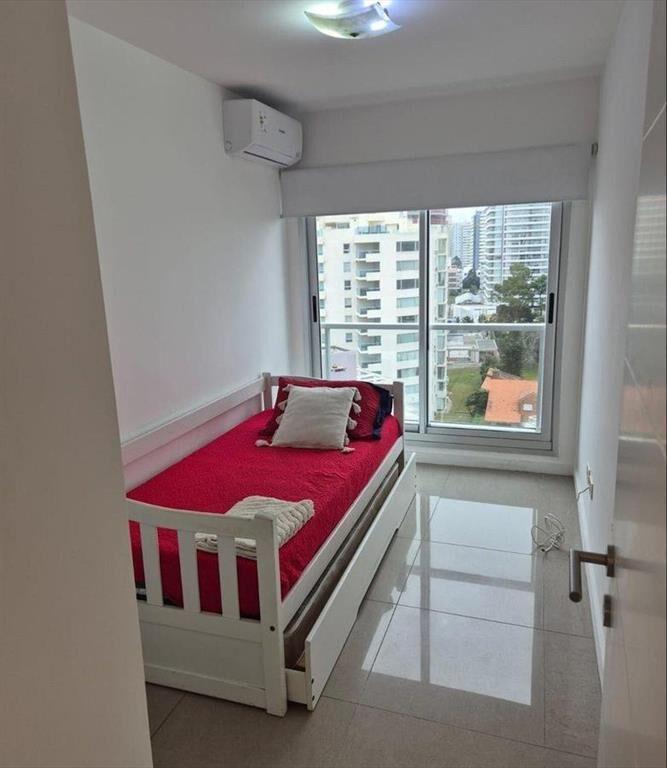 Venta Apartamento en la Brava!!
