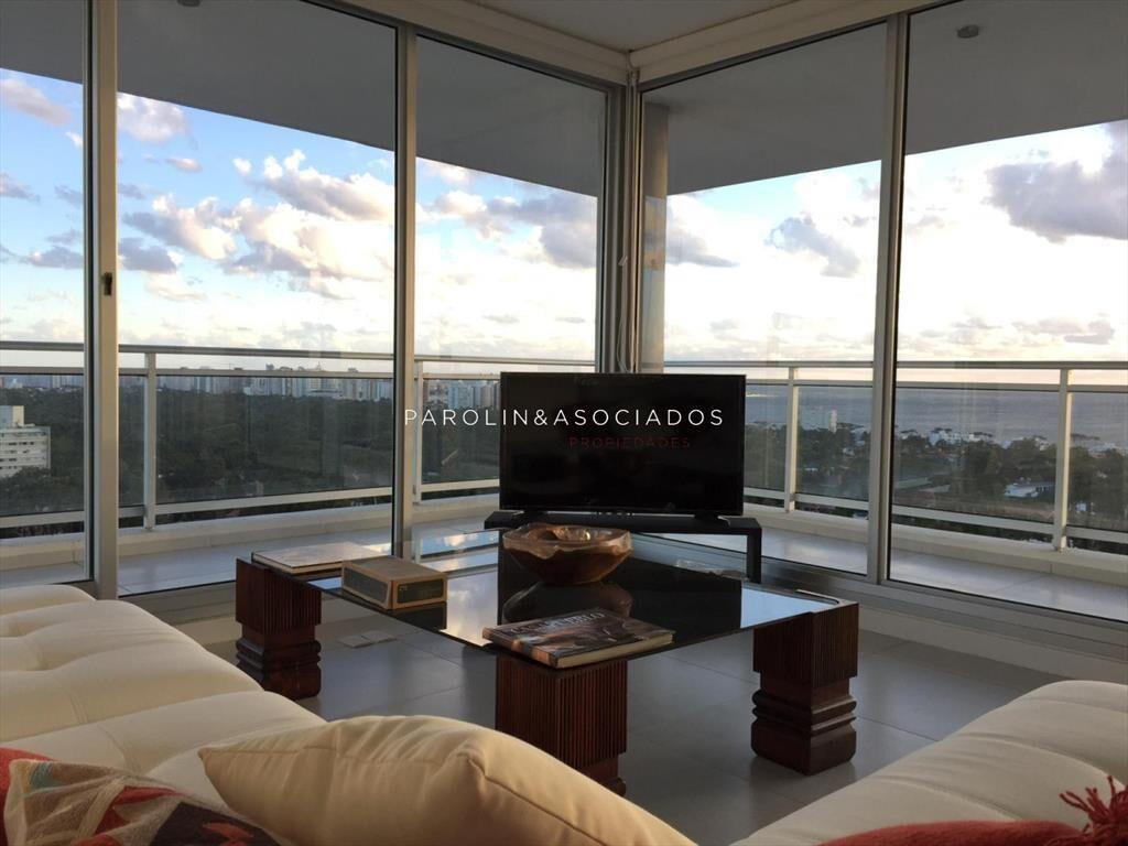 Apartamento de 2 dormitorios en venta en Bellagio
