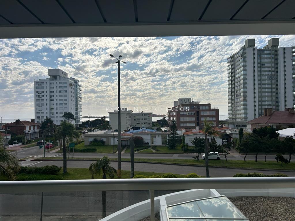 Apartamento en venta de 2 dormitorios en Art del