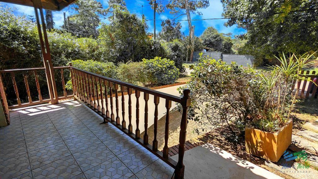 Venta de casa 3 dormitorios en barrio cantegril