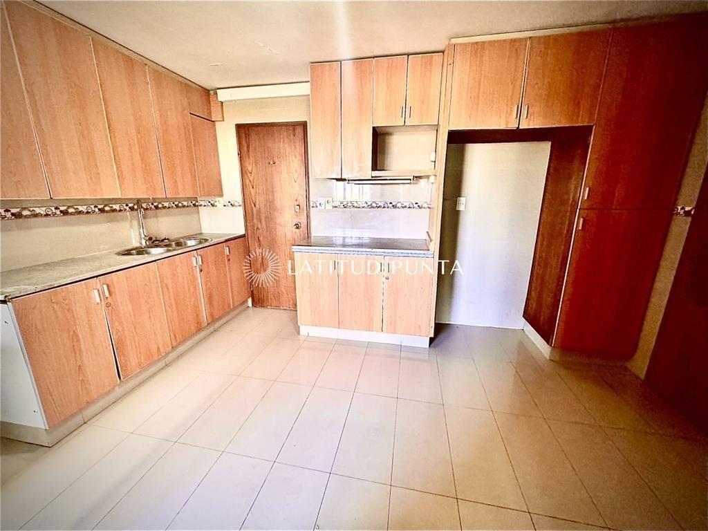 Apartamento en Roosevelt, 3 dormitorios