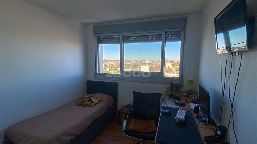 APARTAMENTO DE 3 DORMITORIOS EN TORRES NUEVOCENTRO