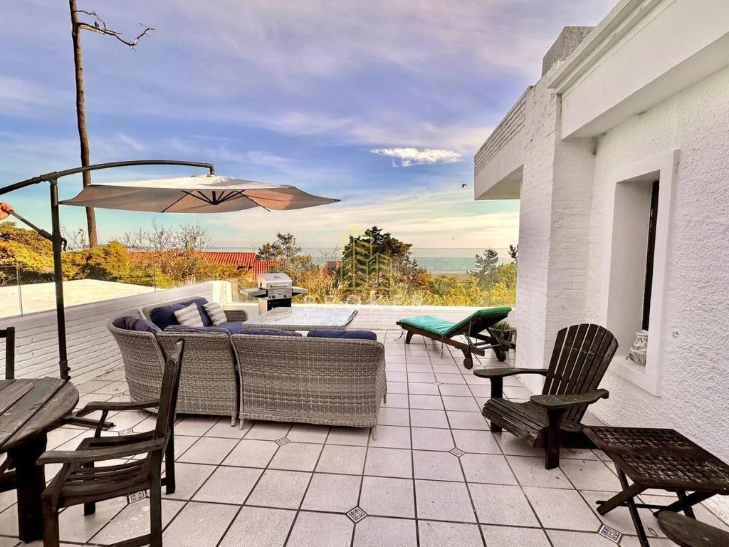 Venta Casa Punta del Este 4 Dormitorios a Pasos