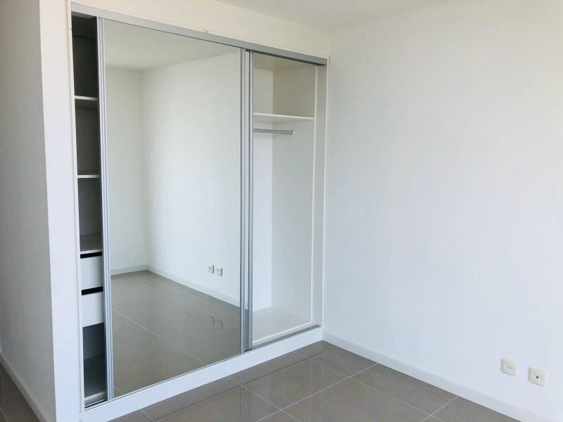 DEPARTAMENTO DE 2 DORMITORIOS EN TORRE ONE, PUNTA DEL ESTE