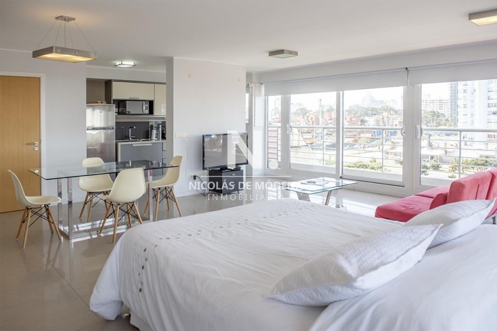 Gran oportunidad, monoambiente en venta en Mansa,