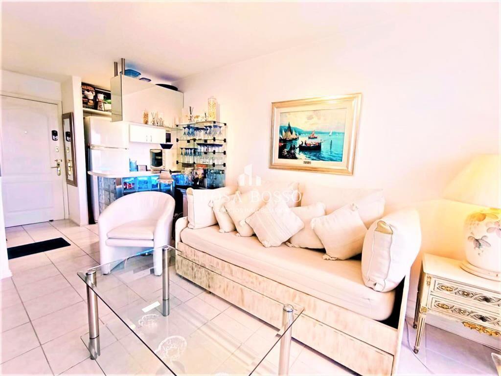 Apartamento en Brava, 1 dormitorios *