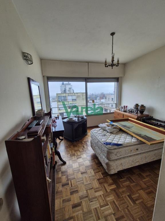 Venta apartamento 4 dormitorios Cordon sobre 18