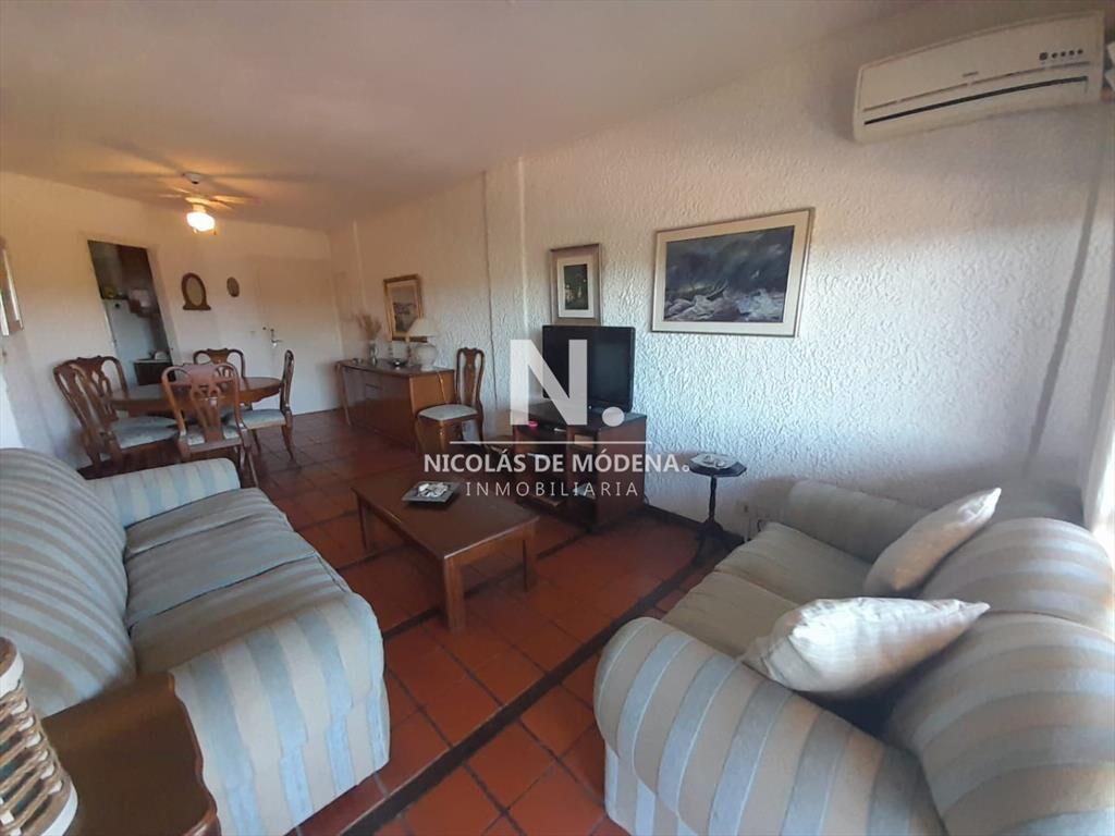 Apartamento 2 dormitorio en mansa en VENTA! Punta