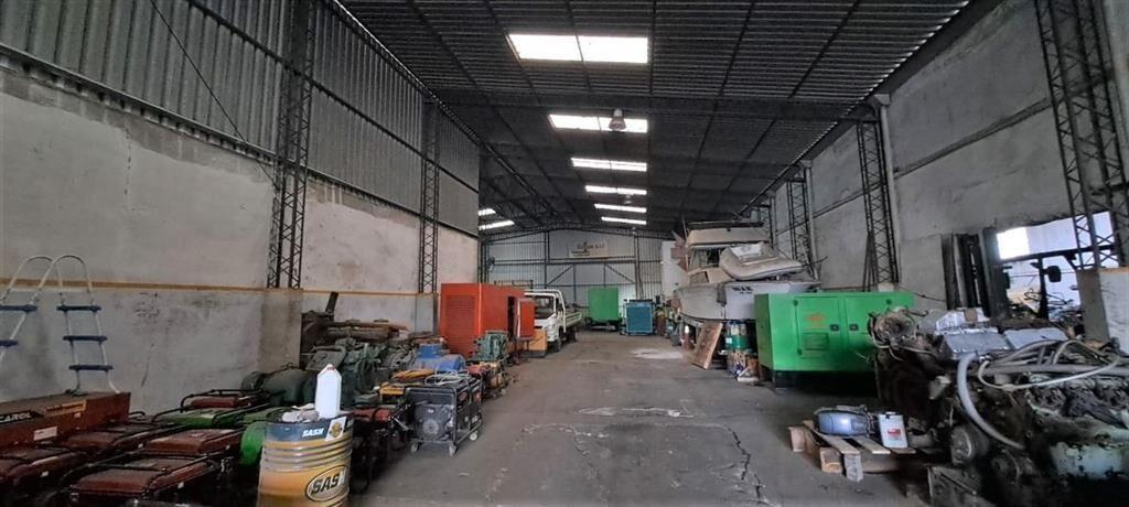 Venta Galpòn con Renta Depòsito Nave Industrial Cerrito 96