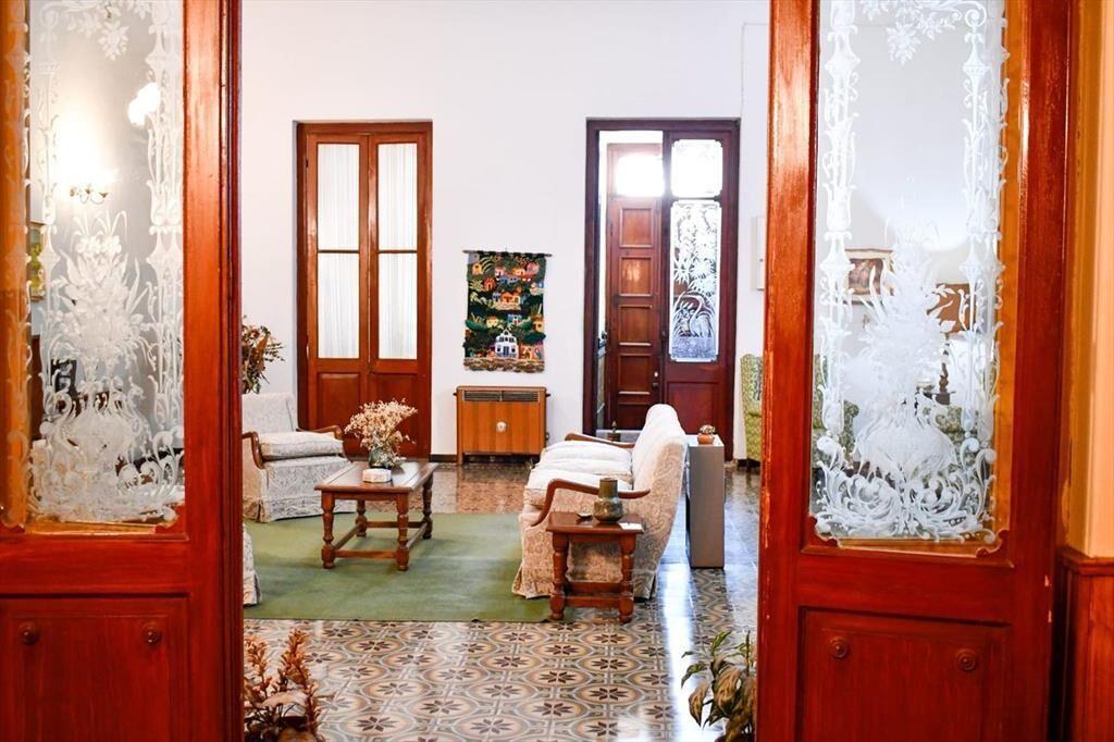 GRAN CASA EN VENTA – CENTRO DE PAYSANDU