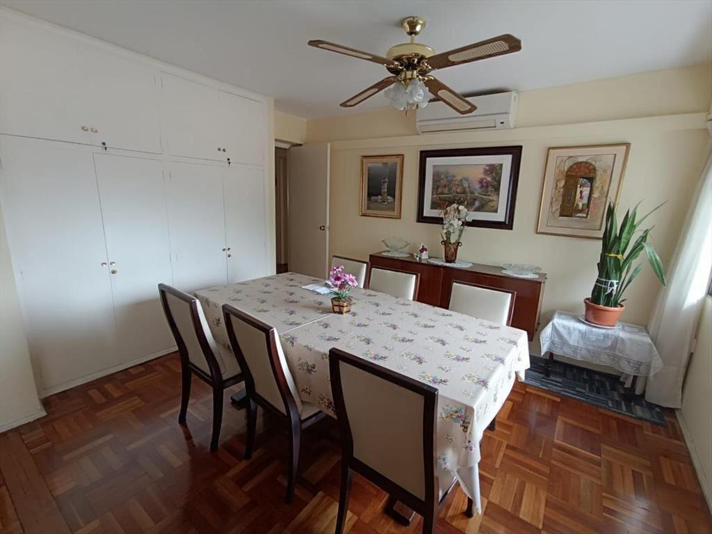 Apartamento -Avenida Brasil y Brito del Pino, 3 dormitorios