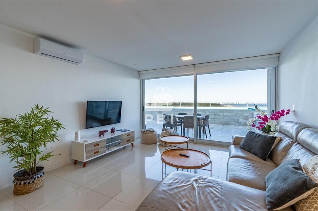 Apartamento de 2 dormitorios en Syrah Vistas, -
