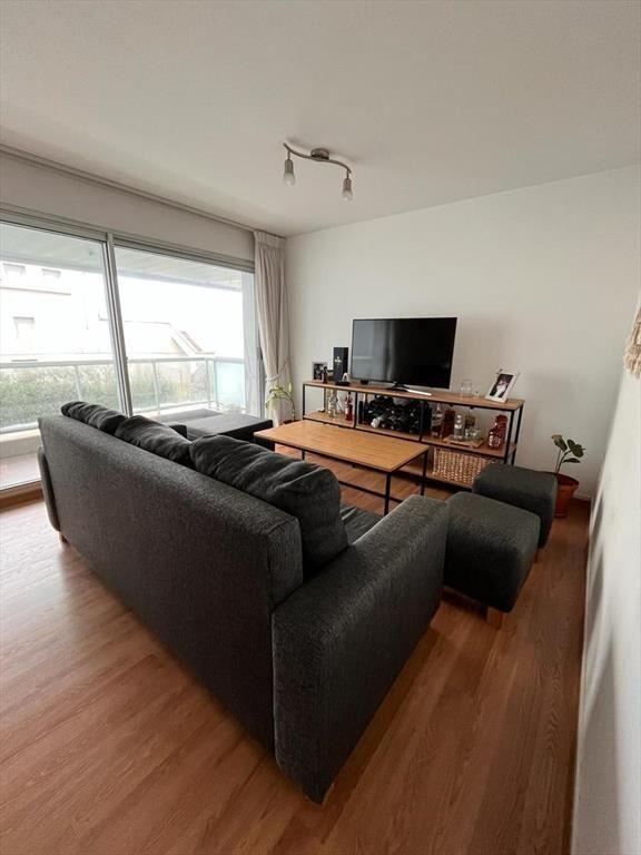 Venta Apartamento 2 dormitorios sobre la rambla con vista a