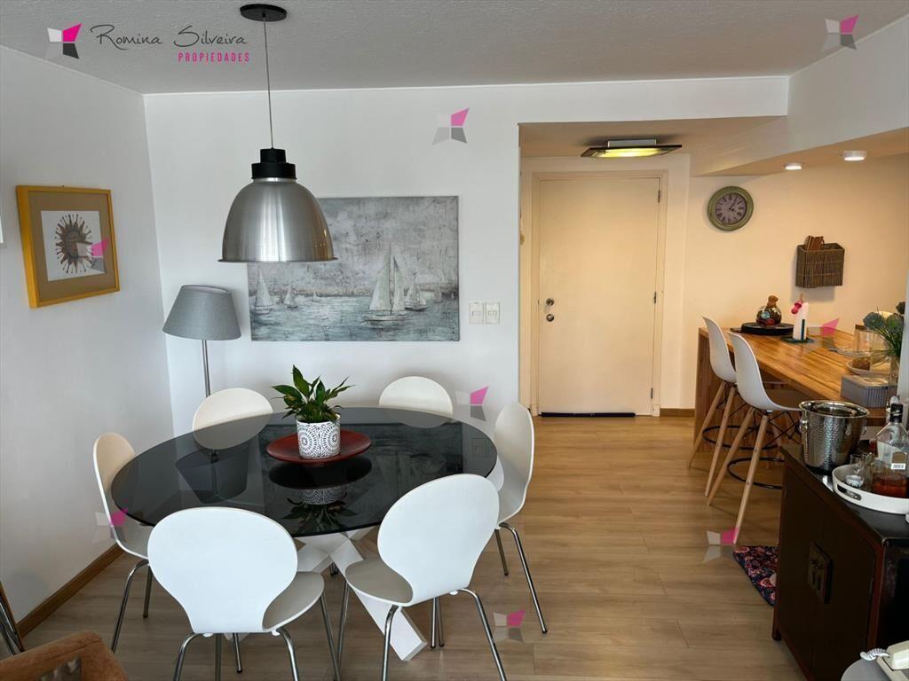Departamento con vista al mar en Península, Punta del Este
