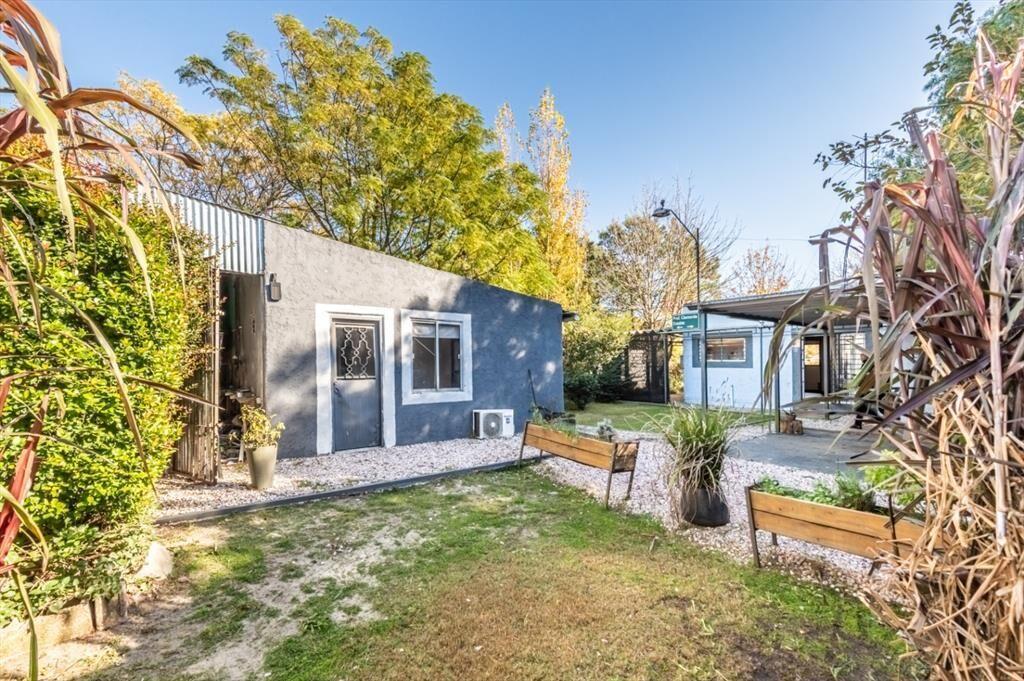 Casa en venta 4 dormitorios 2 baños c/ cochera en Parque...