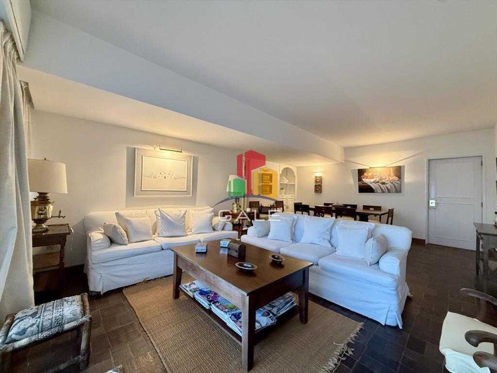 Apartamento en Peninsula, 4 dormitorios