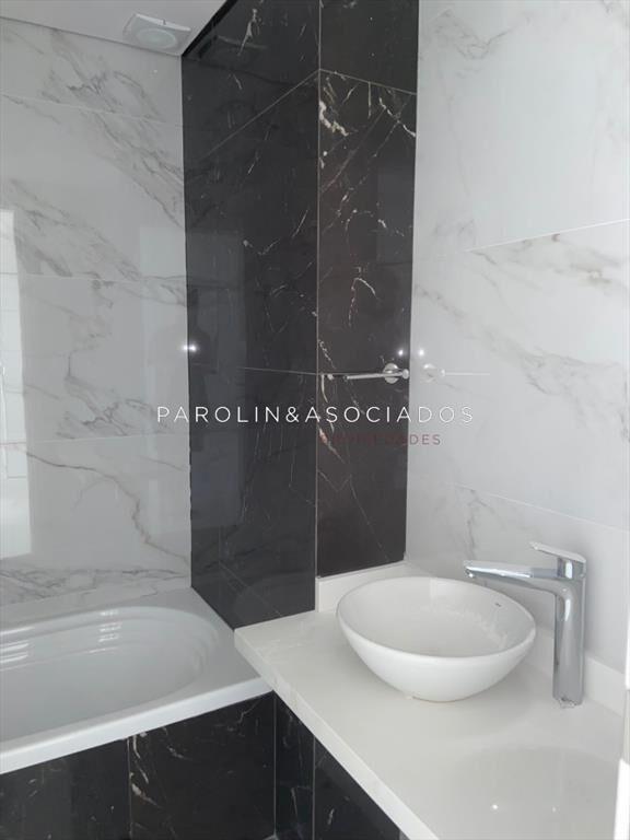 Apartamento en venta de 2 dormitorios en Miami