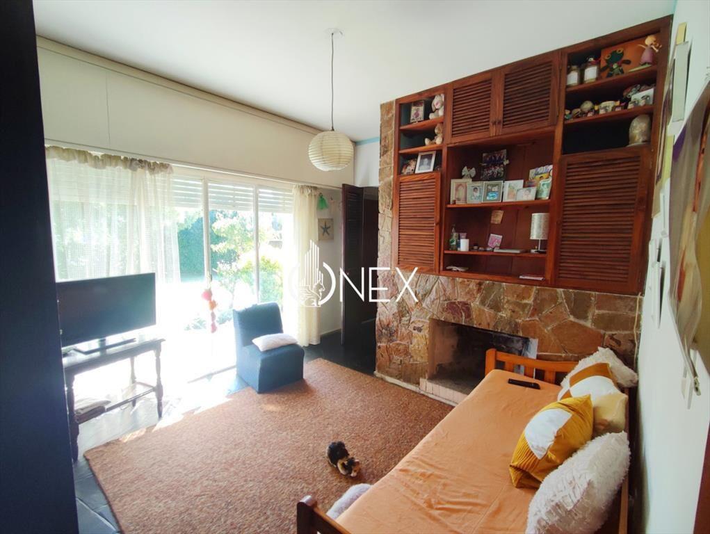 Casa en Venta (4 dorm.) + apto (3 dorm.) en Solymar a mts d