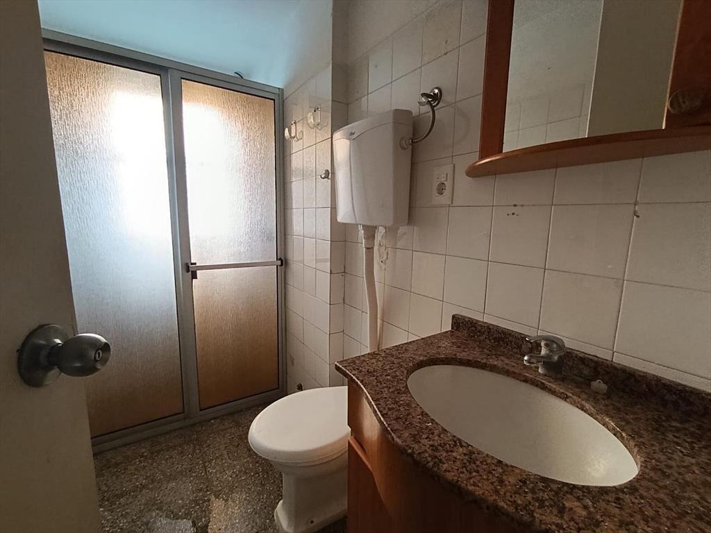 Comodo apartamento próximo a av.Italia y propios, y de ser