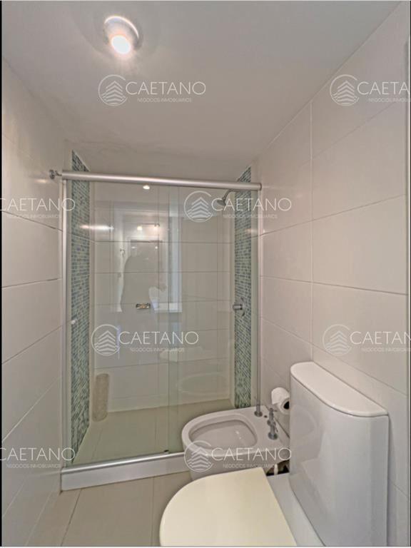 Venta. apto. Torre con servicios