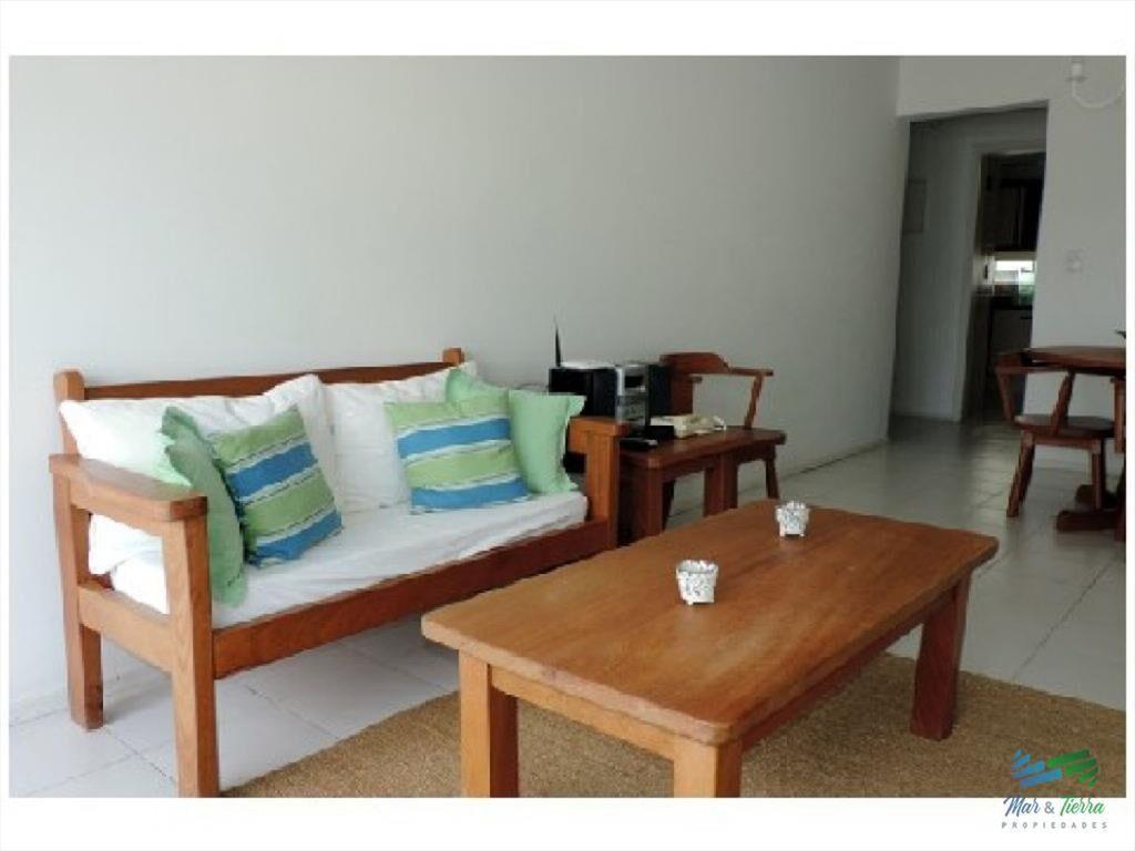 Apartamento en Brava, 2 dormitorios *