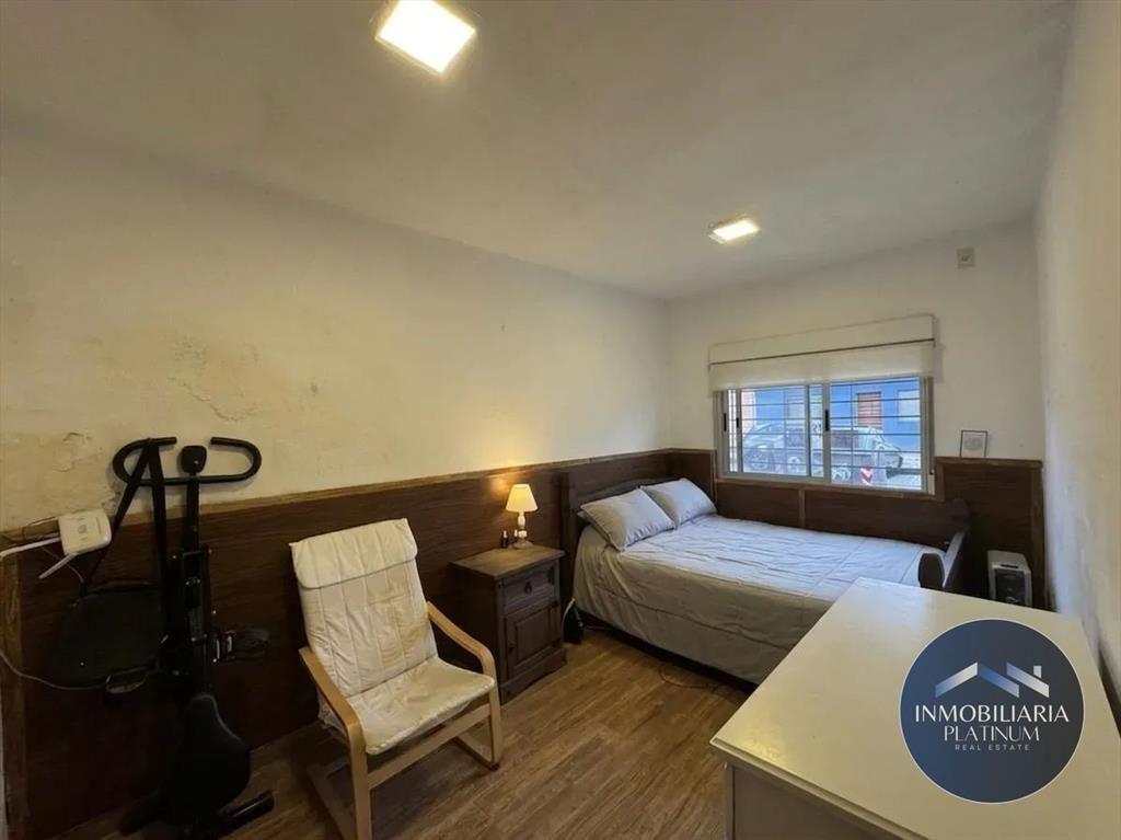 Casa en venta 5 dormitorios con cochera en, Jacinto Vera