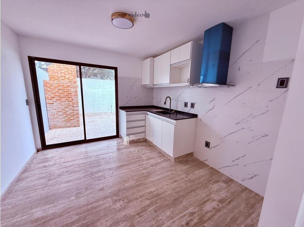 2349/2 casa ph 3 dorm Lomas de solymar cochera patio parrill